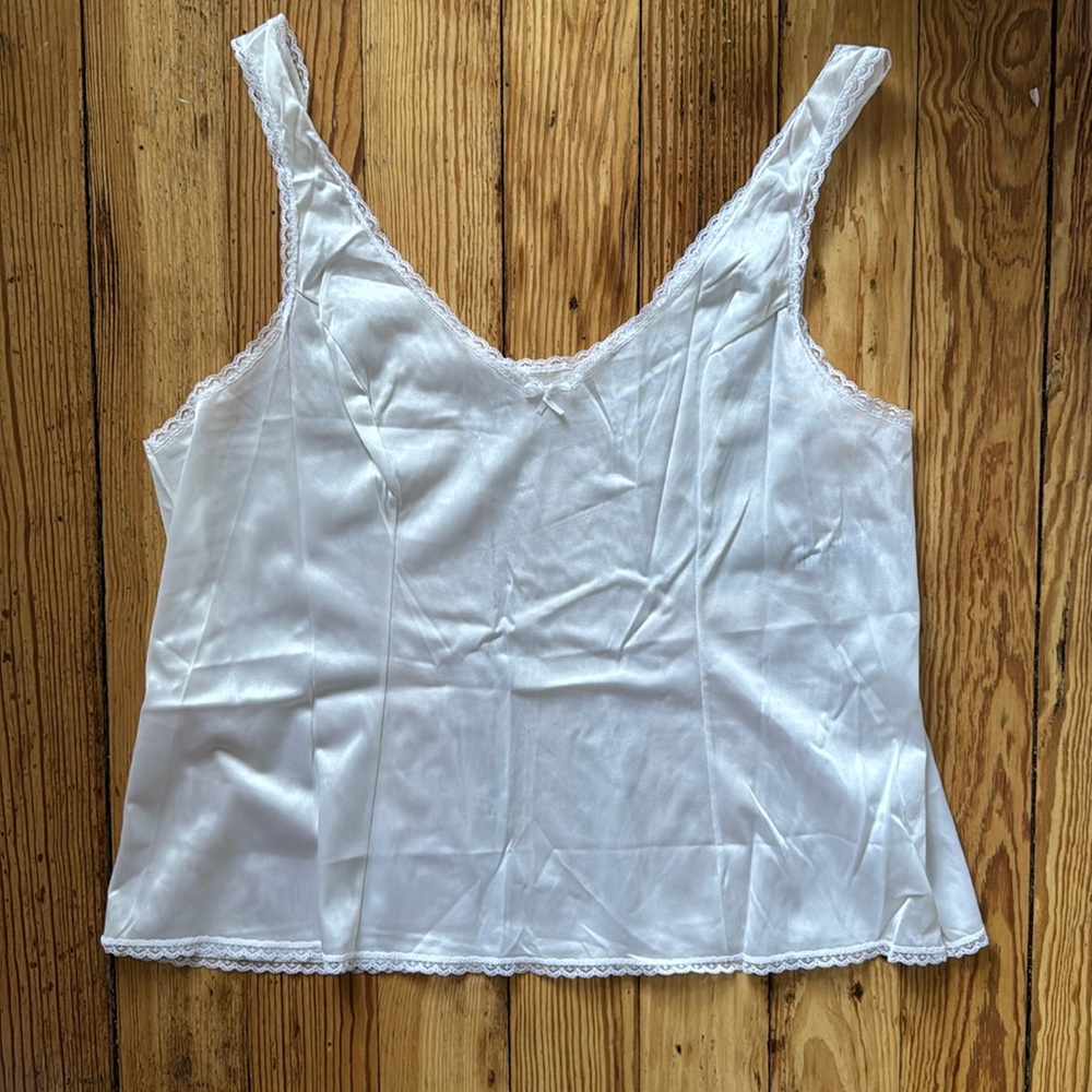 Vintage White Lacy Tank XL